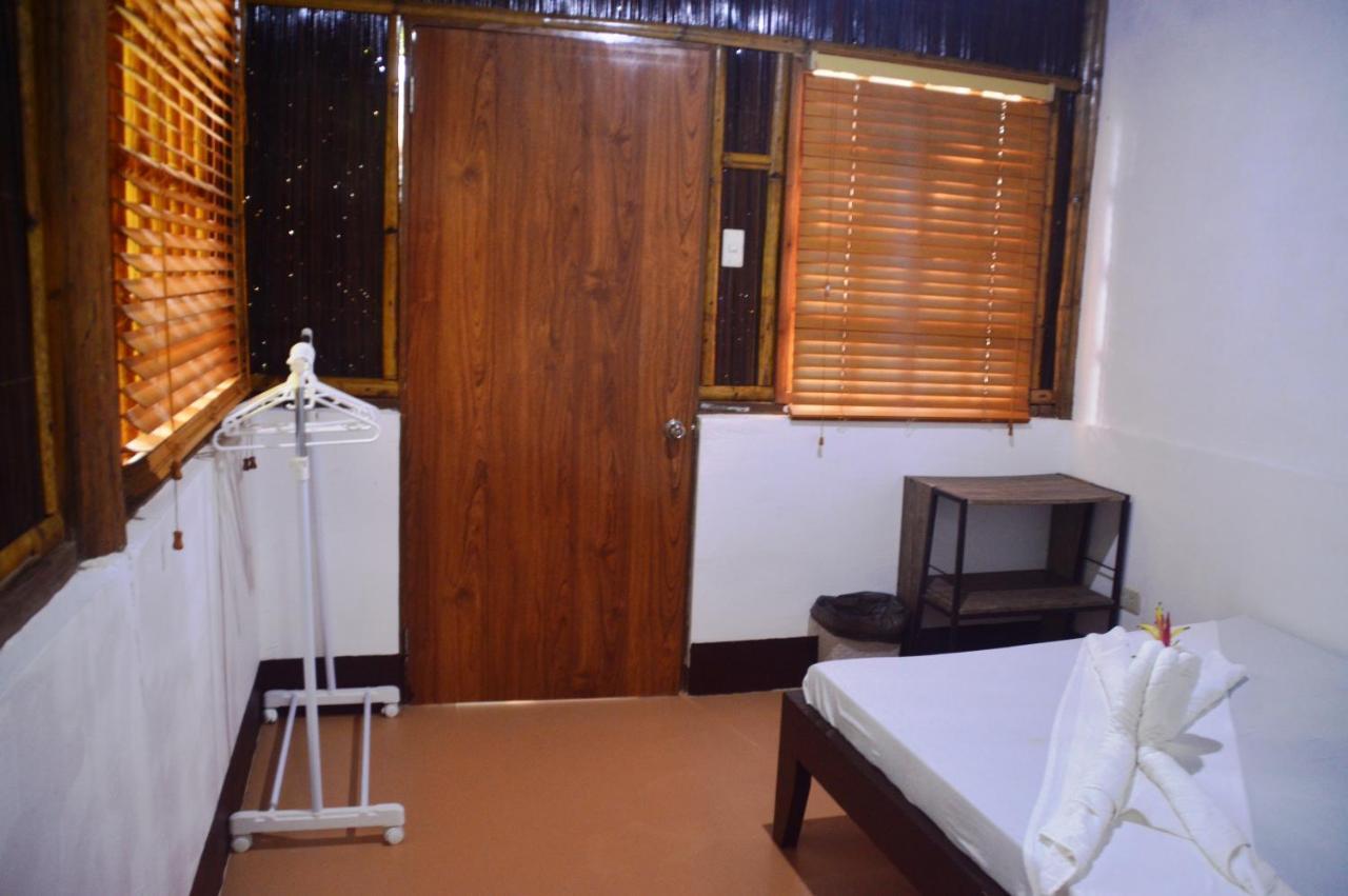 Victordelia Hilltop Hostel 圣维森特 外观 照片